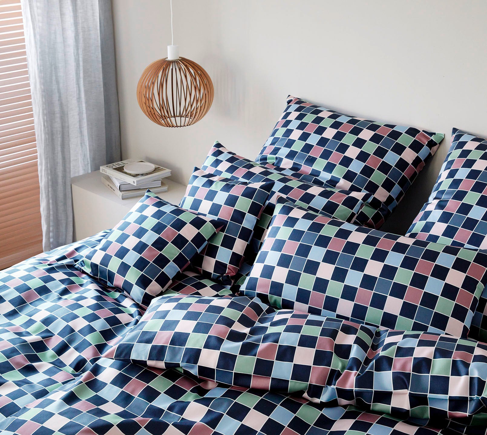Satin Bettwäsche Scrabble in Nachtblau Karo Schlafzimmer #farbe_Scrabble Nachtblau