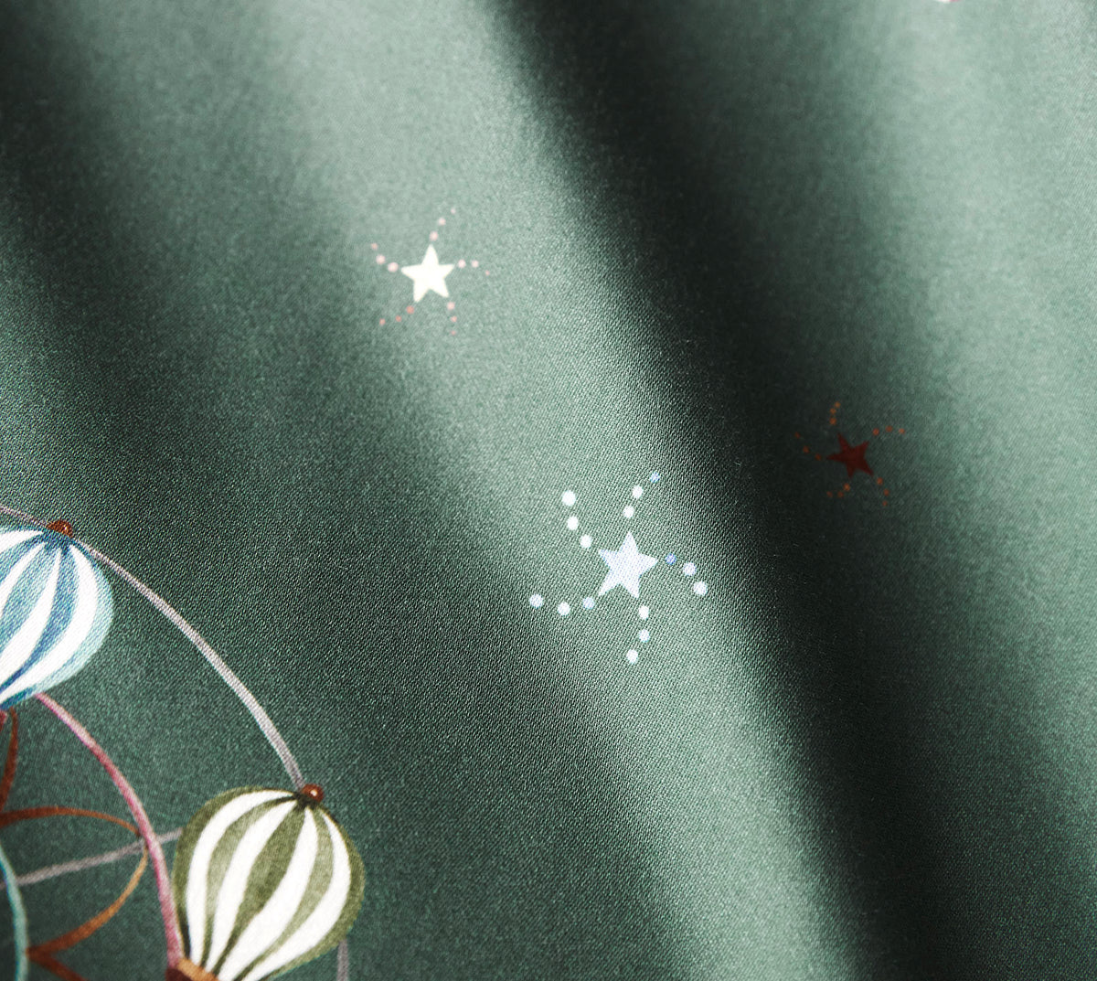 Satin Bettwäsche Variete in Absinth Zirkusmotive Material #farbe_Absinth