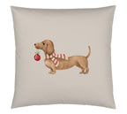 Satin Kissen Eddie in Sand Freisteller Dackelmotiv #farbe_Sand