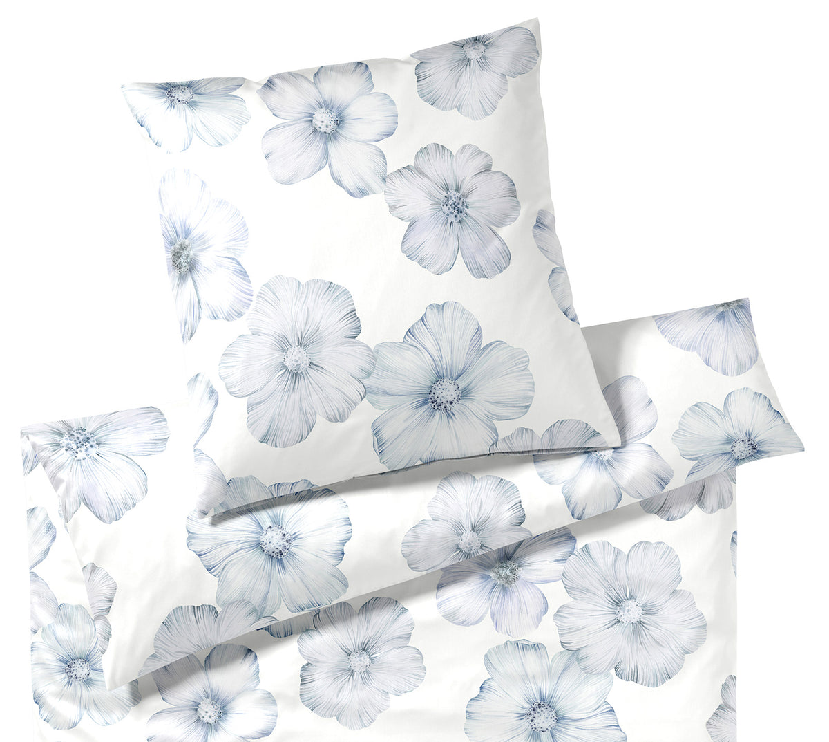 Seiden Satin Bettwäsche Devine in Bleu Blüten Freisteller #farbe_Devine Bleu