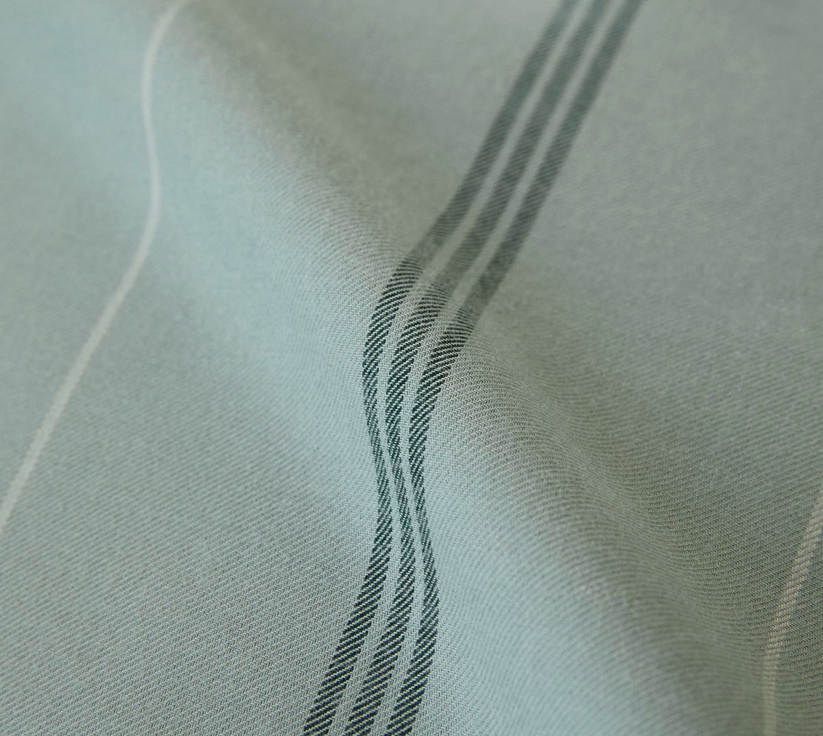 Softflanell Bettwäsche Cornwall in Tannengrün Streifen Material #farbe_Cornwall Tannengrün