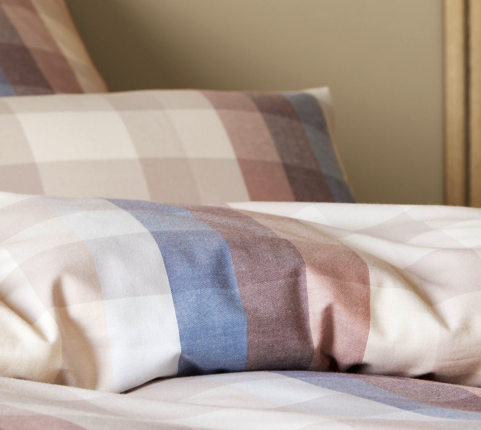 Softflanell Bettwäsche Glasgow in Terra-Blau Karo Detail #farbe_Glasgow Terra-Blau