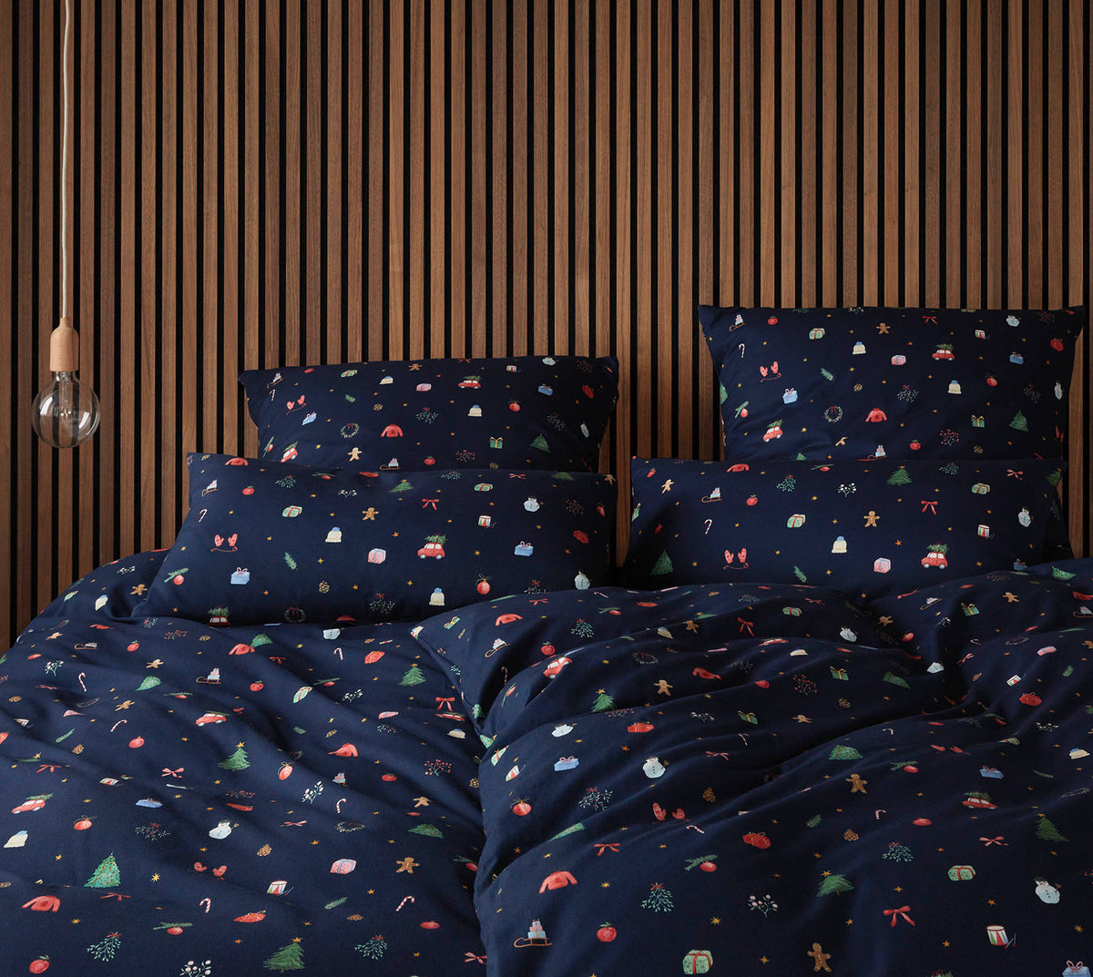 Softflanell Bettwäsche Joyful in Dunkelblau Weihnachtsmotive Schlafzimmer #farbe_Joyful Dunkelblau