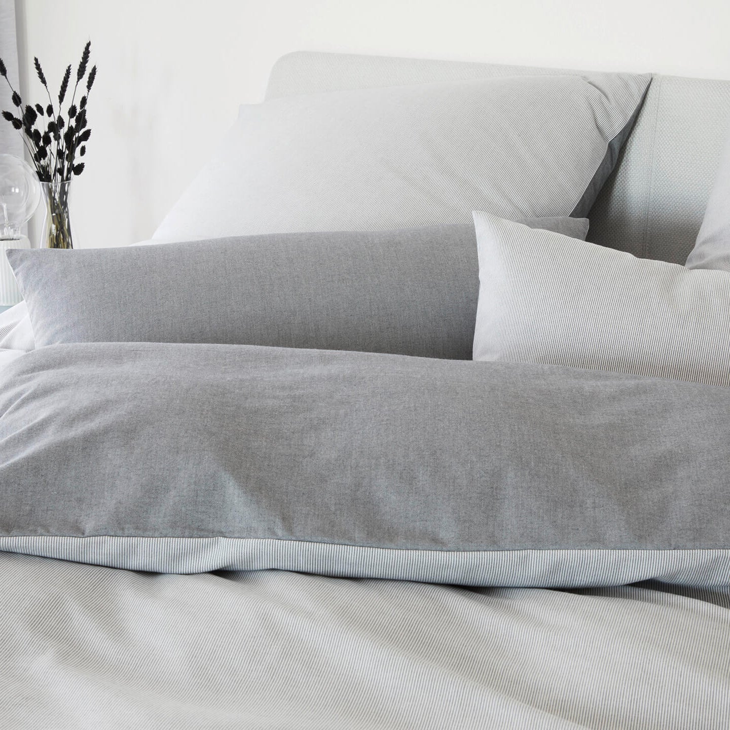 Softflanell Wende Bettwäsche Tender Silver in Uni Streifen Schlafzimmer #farbe_Tender Silver