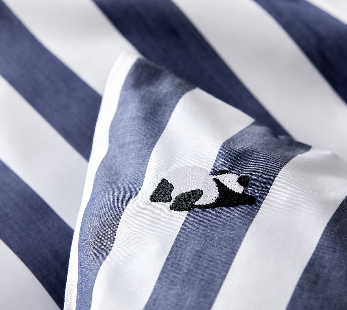 Kinderbettwäsche Happy Stripe