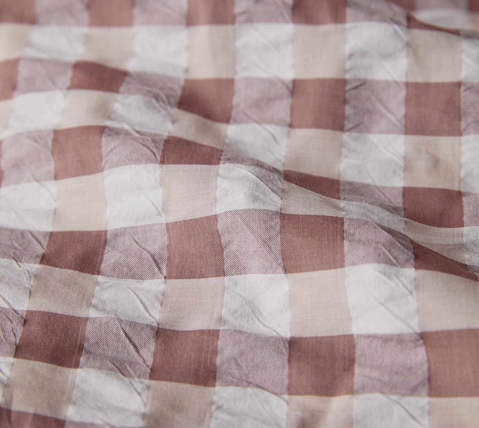 Web-Seersucker Bettwäsche Lilly in Ziegel Karo Material #farbe_Lilly Ziegel