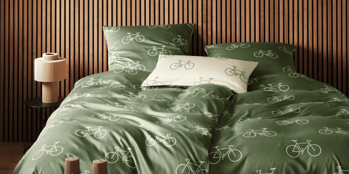Satin Bettwäsche Velo Fahrrad Grün Beige Schlafzimmer Desktopansicht