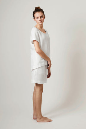 Halbleinen Homewear Shirt in Weiß Model 1 
